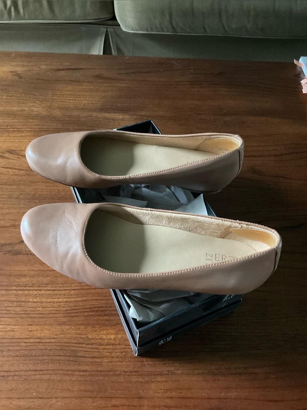 NATURALIZER Maxwell Flats CAFE Leather (Narrow)